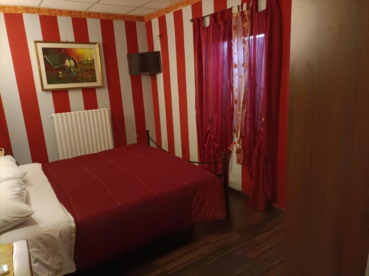 Locanda Del Principe Soriano nel Cimino Eksteriør billede
